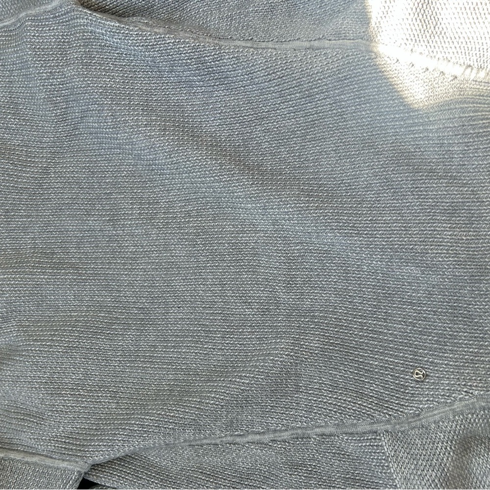 lululemon athletica Gray Women's Sweater - Picture 7 of 8
